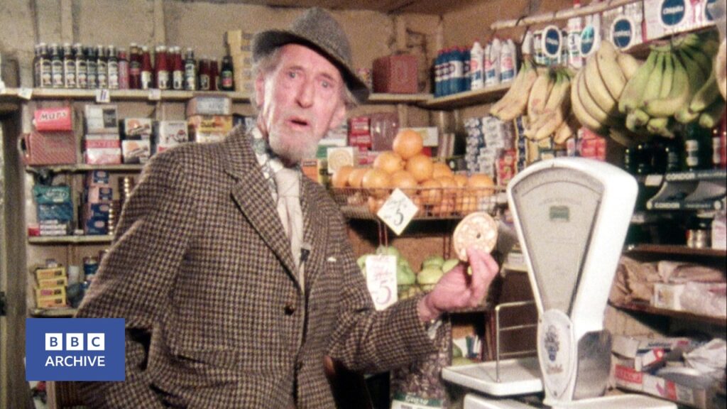 1975: Fyfe Robertson’s Thoughts For Food | Robbie | BBC Archive 1975: Fyfe Robertson’s Thoughts For Food | Robbie | BBC Archive