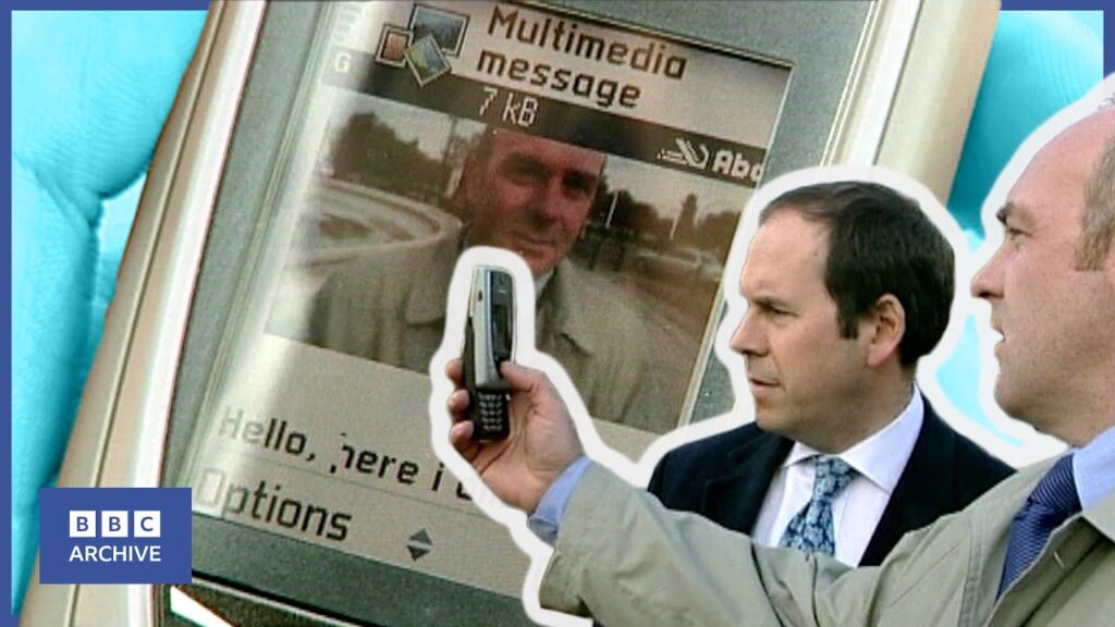 2001: CAMERAS… on PHONES? | BBC News | Retro Tech | BBC Archive