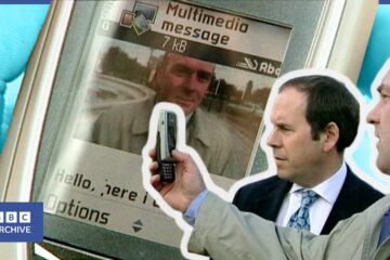 2001: CAMERAS… on PHONES? | BBC News | Retro Tech | BBC Archive 2001: CAMERAS… on PHONES? | BBC News | Retro Tech | BBC Archive