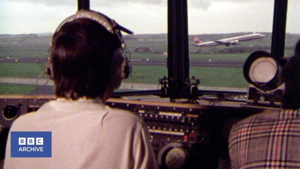 1977: The Sky Above… The Earth Below