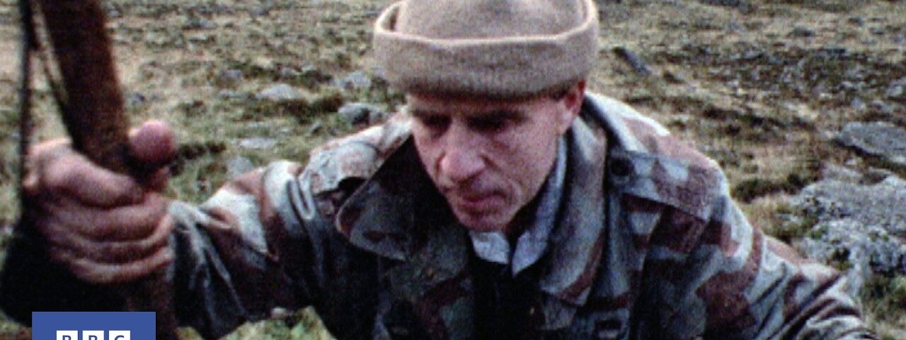 1971: Syd Scroggie – Blind Mountaineer Poet | Nationwide | BBC Archive