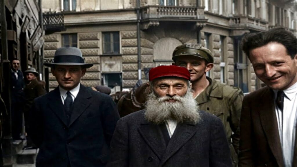 Warsaw 1930s in Color, Pre-War City Life [60fps, Remastered + Sound]