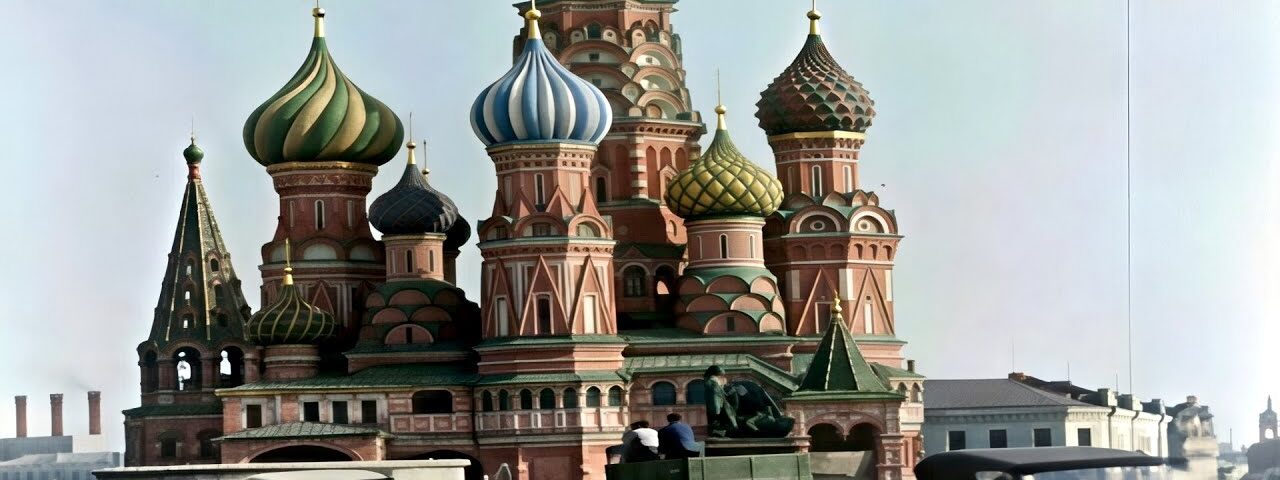 1930s – Soviet Moscow & Leningrad in Color [60fps, Remastered] w/ sound