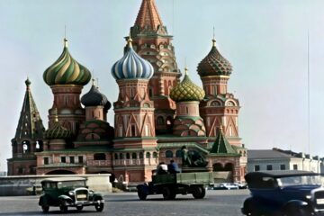 1930s – Soviet Moscow & Leningrad in Color [60fps, Remastered] w/ sound